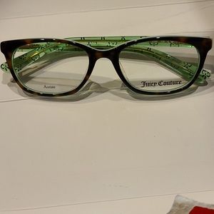 Juicy kids or petite frame